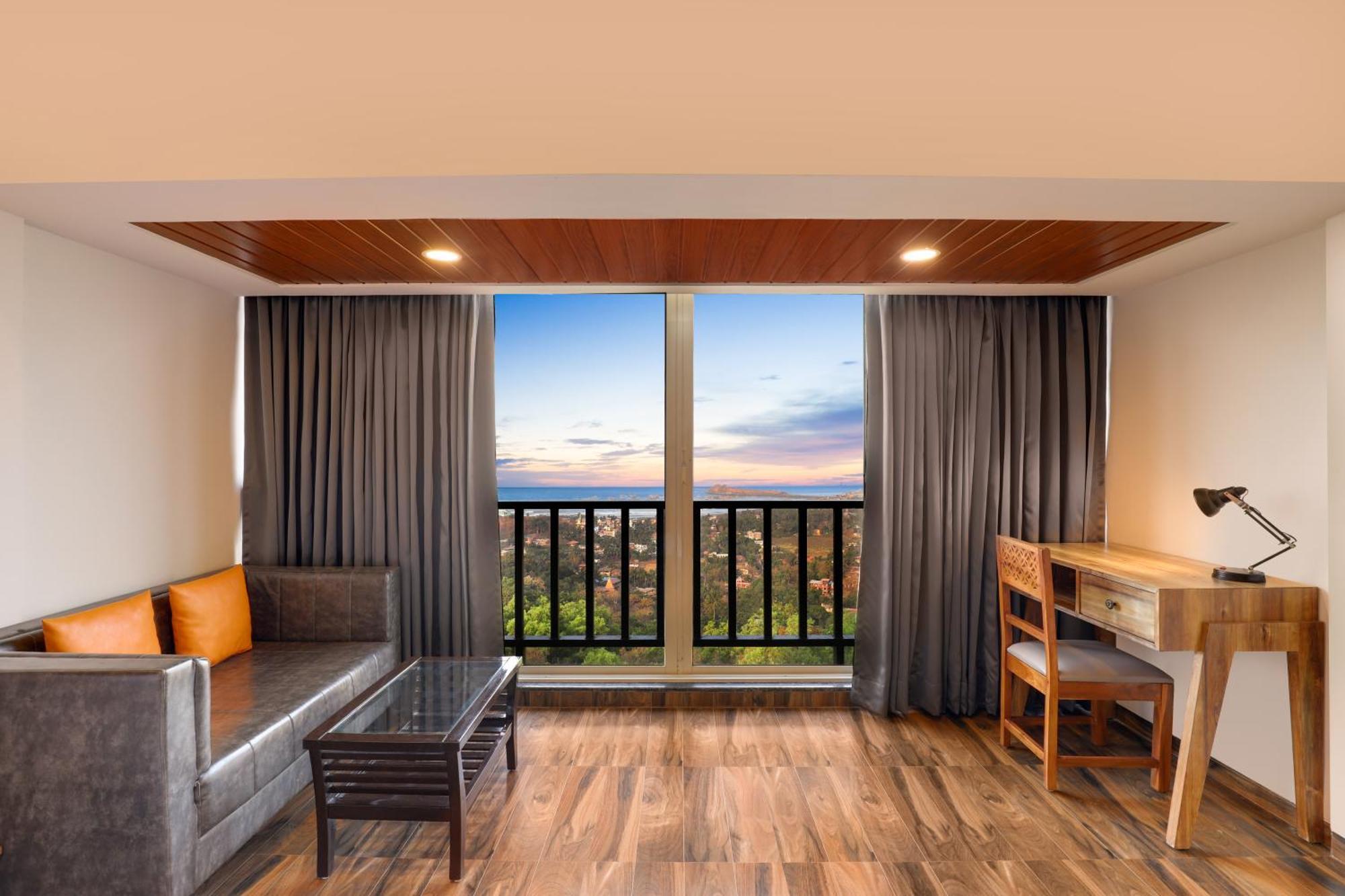 Lemon Tree Hotel, Dapoli Luaran gambar